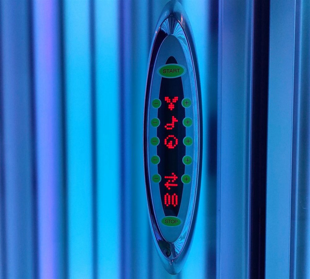 Solarium Κοντά μου Χωρίς Αυτοκίνητο: Μετρό, Τραμ και Διαδρομές με τα Πόδια